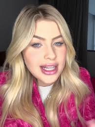 Nasceu a 36 anos atrás 🫦 #carlamaraisa #maraisa #morena #loirapadrao