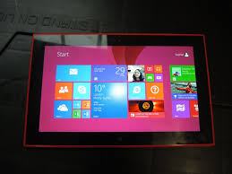 Nokia Lumia 2520 review