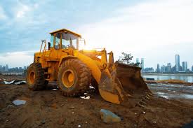 Experience operator working perfectly in narrow road. Sakt Earth Movers In Chennai Earth Movers In Chennai