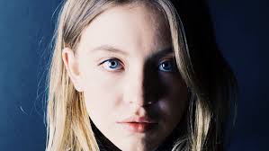 Sweeney is set to star in recurring roles in the hbo miniseries sharp objects (2018) starring amy adams and the hulu series the handmaid's tale (2017). Euphoria Star Sydney Sweeney Joins Drama American Sole Variety
