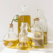 Un altro alimento ricco di grassi saturi di origine vegetale è l'olio di palma. Grassi Saturi E Insaturi Quali Fanno Male Farmacosmo Blog