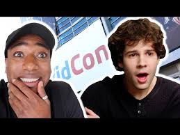 I STOLE DAVID DOBRIK'S VLOG AT VIDCON