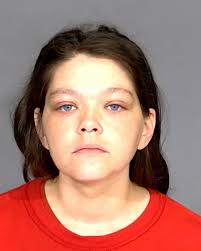 Just read the probable cause that outline the allegations against Toni  McClure. She is accused of killing her 5-year-old daughter Kinsleigh. It's  horrible… Pathologist believes Kinsleigh died from malnutrition. McClure's  boyfriend told