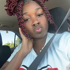 Kaitlin Garland's Instagram, Twitter & Facebook