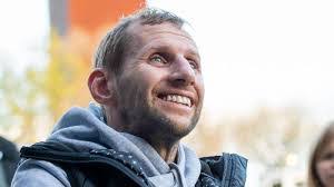 Tim Riecken's Instagram, Twitter & Facebook