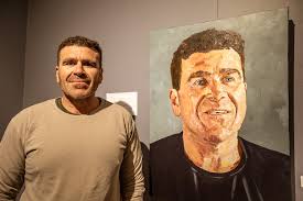 Apologies our phones are currently not working.