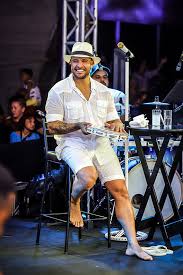 Diogo is a game creator, artist and graphic designer from rio de janeiro, brazil, and his creations combine modern game design techniques with classic and pulpy inspiration. Diogo Nogueira Comemora Seu Aniversario De 39 Anos Com Live Neste Domingo Dia 26 04 As 12h Popline