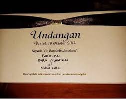 Meskipun tak sedingin embun di pagi hari namun kami yakin bahwa dengan membaca kata kata. 12 Kocaknya Undangan Ini Bukti Banyak Yang Butuh Hiburan Di Tengah Ribetnya Ngurusin Hajatan