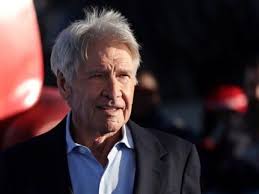 Κοστούμι που φορούσε ο Cillian Murphy στη σειρά «Peaky Blinders» πωλείται  σε δημοπρασία