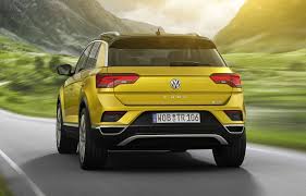 Conduce un coche único y en. Volkswagen T Roc Fratele Mai Mic Al Lui Tiguan A Fost Prezentat Oficial Automarket