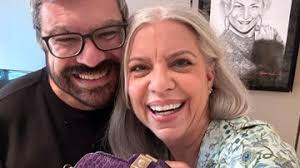 Após reatar com amada, Caco Barcellos se casa em cerimônia especial