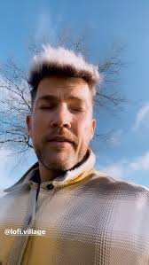 Give It Up For UUUUUUUUUUUU" 🤣