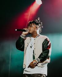 Juice Wrld On Instagram Y All Fw The New Profile Pic By Ivans Photo Follow 999family For More Juice In 2020 New Profile Pic Juice Rapper Just Juice