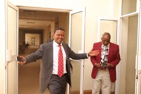 Les infos, chiffres, immobilier, hotels & le mag. Mutua In Tussle With Wife Over Children S Travel Smart Sam News