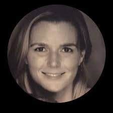 Nicole Karam's Instagram, Twitter & Facebook