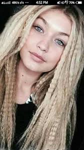 Pin By Fashion On Gigi Hadid Hair Styles Hair Styles 2017 Crimped Hair