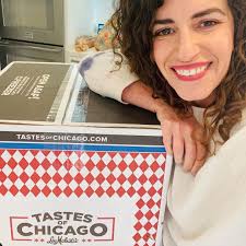 Karly Daro's Instagram, Twitter & Facebook