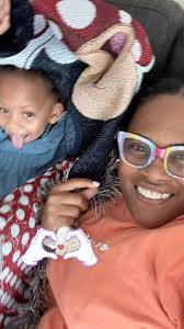 I looked at her and want time to stop. She’s growing up too fast😝