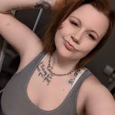 Gargantilla con forma de corazón, cierre de mosquetón y remate de cadena  rolo de acero inoxidable de 8 mm de ancho, eslabón grueso, bonito color  plateado punk