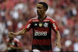 RECUSOU! Flamengo recusou proposta de rival paulista por Matheus Gonçalves