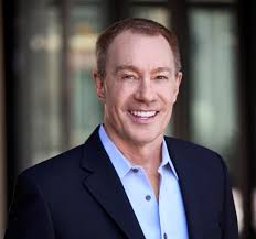 Gary Urban's Instagram, Twitter & Facebook