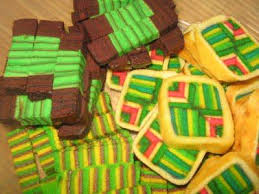 Kek lapis yang terbaik dari serawak. Kek Lapis Sarawak Dayang Salhah Home Facebook