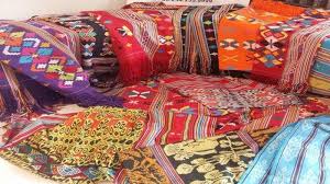 The yarns are then dyed. Pesona Tenun Ikat Ntt Tak Habis Dimakan Zaman Motif Dan Warna Bervariasi Bikin Gemas Halaman All Poskupang Wiki