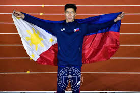 Ernest obiena jumps a new national record for the philippines at the 8th pole vault classics in leverkusen on ernest john obiena (born november 17, 1995)23 is a filipino pole vaulter. Filipino Olympians 5 Facts To Know About Pole Vaulter Ej Obiena