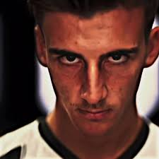 Marcus Windhager Fend Off Nick Daicos