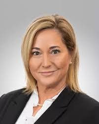 Cheryl Hixon's Instagram, Twitter & Facebook