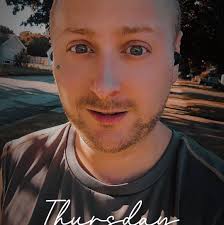 How do you store your night crawlers? My son has been feeling his buddy  pellets and bloodworms (sparingly), and wants to add in night crawlers.