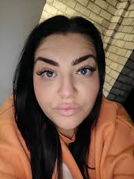 Hey everyone my name Emma from belfast oringal live in newry single mom of  1 boy