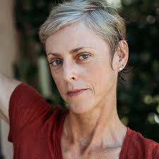 Rachel Whiting's Instagram, Twitter & Facebook