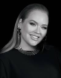 jason kempin/getty images for shorty awards. Marc Jacobs Beauty Appoints Youtube Makeup Artist Nikkie De Jager As Global Arti