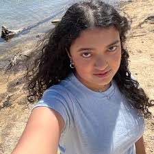 hi! i'm anushka and i'm from the sacramento area! i'm most likely going to  be attending ucsb as a communications major. i love reading, baking, coffee  runs, animals, long walks, scrapbooking, and