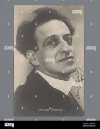 Straus hi-res stock photography and images