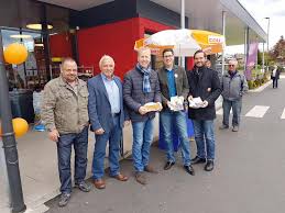 Der 16 tage wetter trend für 59229 dolberg. Cdu Ahlen Cdu Vor Ort Wahlkampfstande In Der Ahlener Innenstadt Und In Ahlen Dolberg