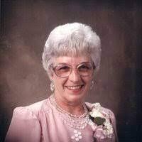 Lenora Gilbert's Instagram, Twitter & Facebook