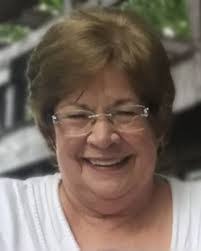 Ellen Bode's Instagram, Twitter & Facebook