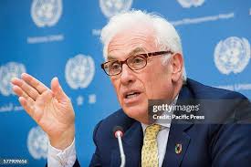 498 Chamber Of Commerce General Meeting Stock Photos, High-Res Pictures,  and Images