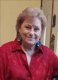 Patricia Collard's Instagram, Twitter & Facebook