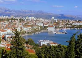 Znajdź opcję zakwaterowania w dowolnym miejscu na świecie dzięki naszemu katalogowi. Split Zwiedzanie Atrakcje Komunikacja Noclegi Docelowo Pl