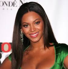 Official video for brown skin girl by beyoncé, blue ivy, saint jhn & wizkidthe lion king: Beyonce With Dark Hair Couture Icons