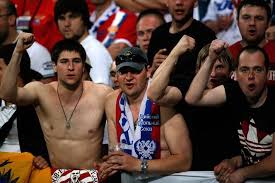 Eksplozja radości po golu jakuba błaszczykowskiego w meczu z rosją na euro 2012 (12 czerwca na stadionie narodowym ) w największej strefie kibica większej nawet niż w warszawie :) Euro 2012 Rosja Zapowiada Odwolanie Sie Od Kar Nalozonych Przez Uefa Super Express