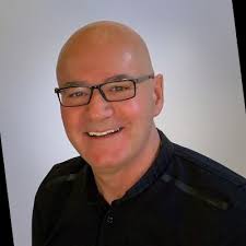 My friend and mentor Thomas captured a few close-ups of my talk at BSides… 