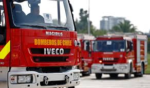 Encuentra las últimas noticias sobre carro bomba en noticiasrcn.com. El Ciudadano Cuentan Bomberos Carabineros Multa Carro Bomba En Plena Emergencia