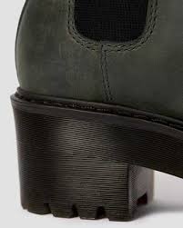 The rometty is a women's chelsea boot that strikes the perfect balance between femininity and the tough, rebellious dr. Rometty Women S Moldova Leather Platform Chelsea Boots Dr Martens Official