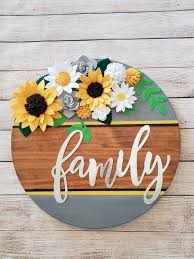 This outdoor wooden sign will make the perfect gift for any garden in your life or for your own personal garden. Check Out This Item In My Etsy Shop Https Www Etsy Com Listing 718333700 18 In Round Gray And Stained Wood Sign Door Signs Diy Handmade Felt Round Wood Sign