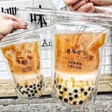 Another Example Of Bubble Tea In Unique Packaging This Is Bubble Tea In Plastic Bags For Drinking Cafe Food Bubble Tea Recipe Food