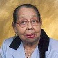 Evelyn Toombs's Instagram, Twitter & Facebook